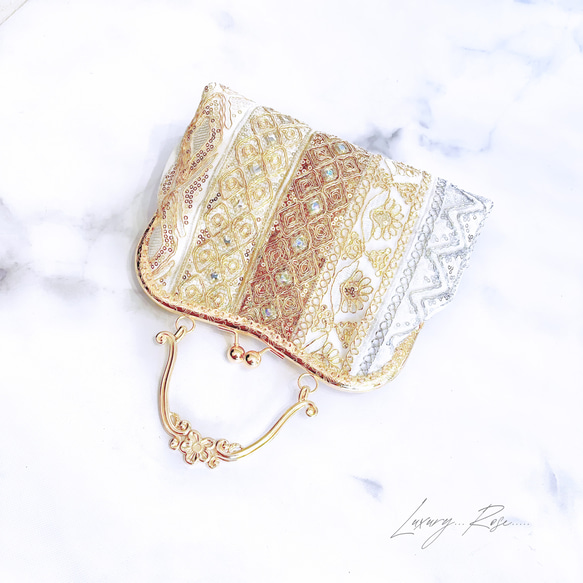 新作❤︎優しい輝きゴールド❤︎異国情緒漂う魅惑の高級インド刺繍レース❤︎フォーマルバッグ　パーティーバッグ　ミニバッグ 10枚目の画像