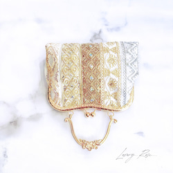 新作❤︎優しい輝きゴールド❤︎異国情緒漂う魅惑の高級インド刺繍レース❤︎フォーマルバッグ　パーティーバッグ　ミニバッグ 5枚目の画像