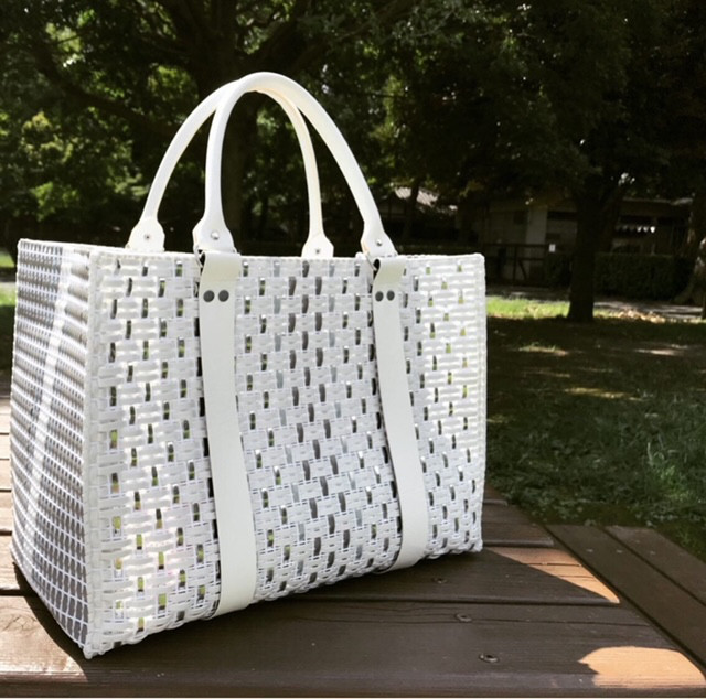 どこへでも一緒に連れてって♪ 大容量　バカンスケリー　ホワイト系　ジュエリーバッグ®︎  マザーズバッグ