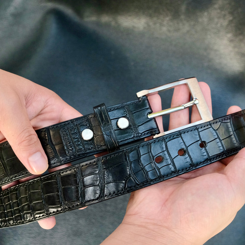 オーダー作製］高級ワニ革使用ウエストベルト 手縫い タロコダイル