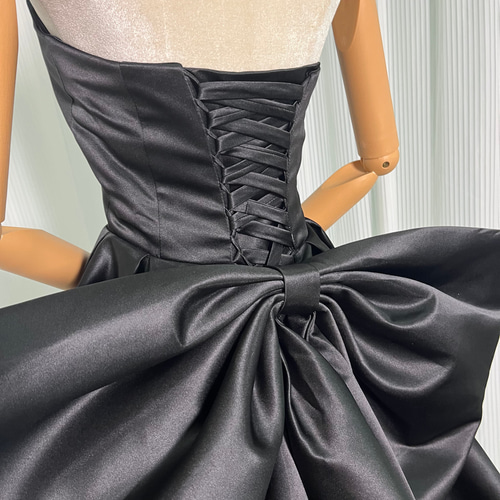 送料無料！色直し パーティードレス 黑 ベアトップ リボン サテン  