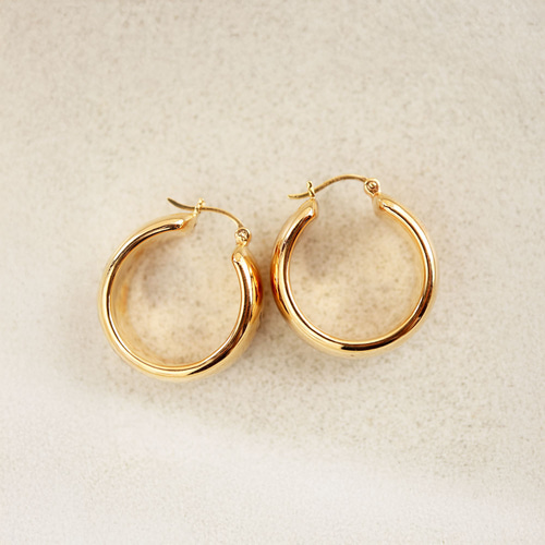 K18地金 中空 幅広9.3mm 甲丸フープピアス ピアス（フープ） Kōbō Sion