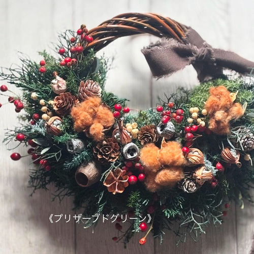 コットンフラワーと赤い実のシンプル小さなリース 《ドライフラワー