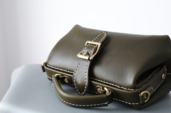 【切線】超人氣！橫扣包，手工真皮單肩包，女士款，全手工縫製，秋冬包 第10張的照片