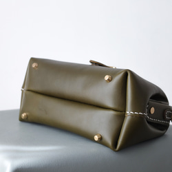 【切線】超人氣！橫扣包，手工真皮單肩包，女士款，全手工縫製，秋冬包 第9張的照片