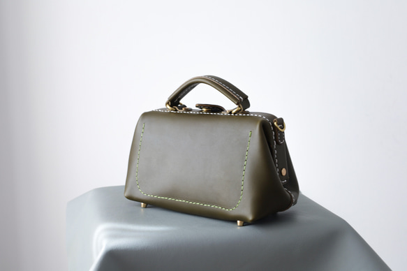 【切線】超人氣！橫扣包，手工真皮單肩包，女士款，全手工縫製，秋冬包 第8張的照片