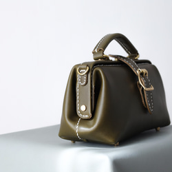 【切線】超人氣！橫扣包，手工真皮單肩包，女士款，全手工縫製，秋冬包 第6張的照片