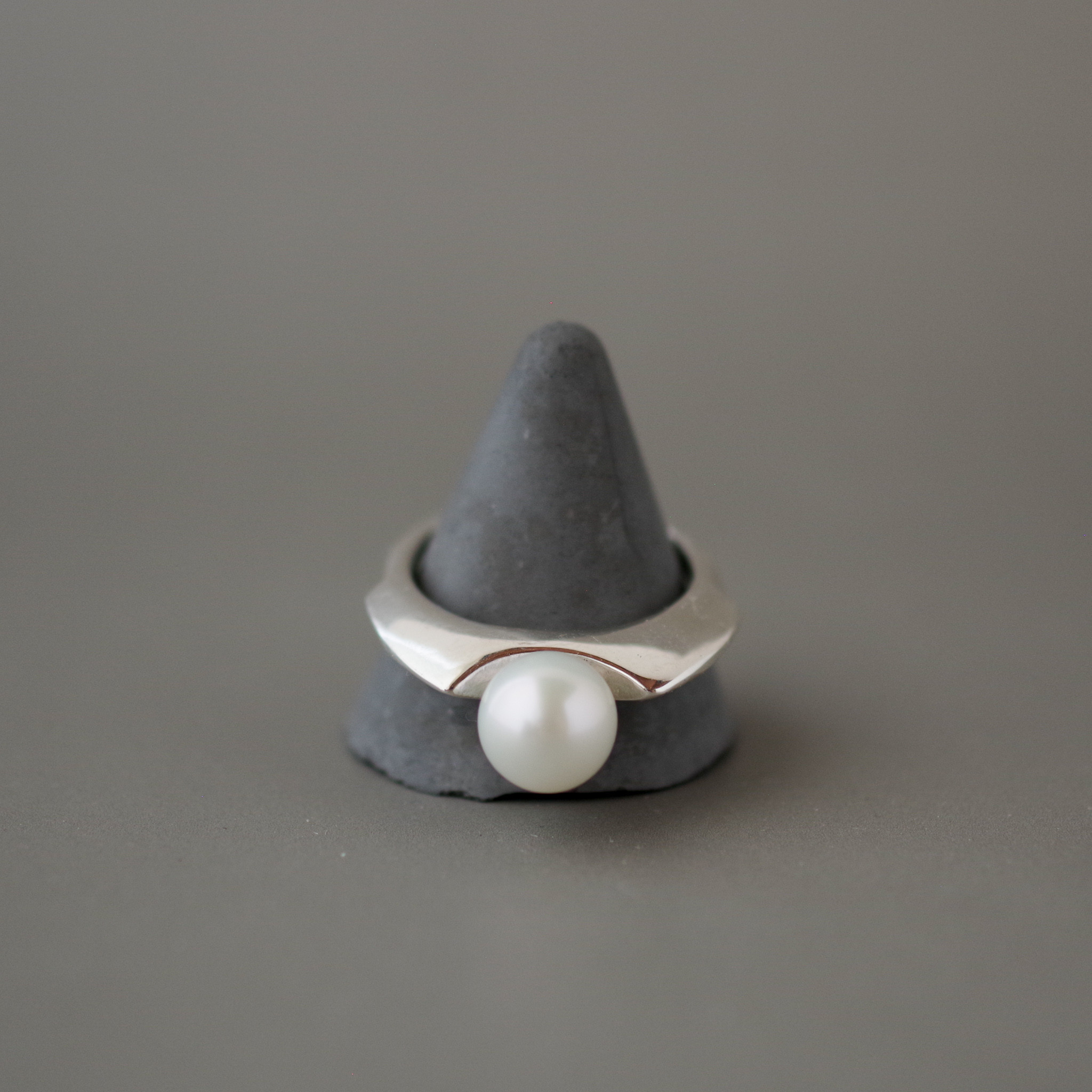 RING |SR-6| bigger pearl