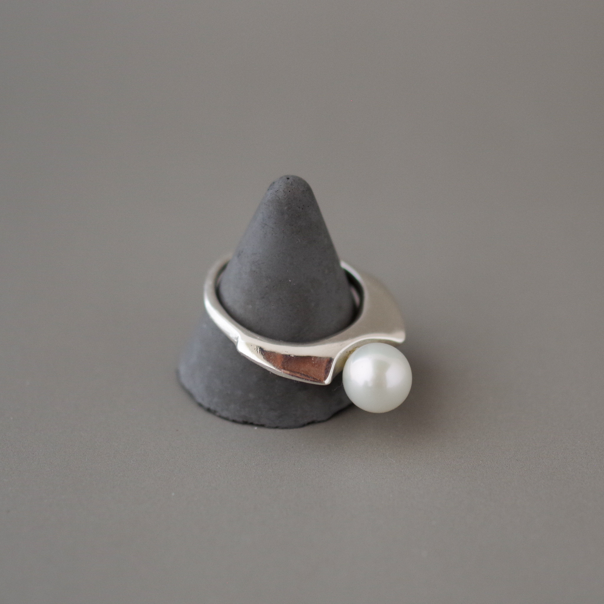 RING |SR-6| bigger pearl