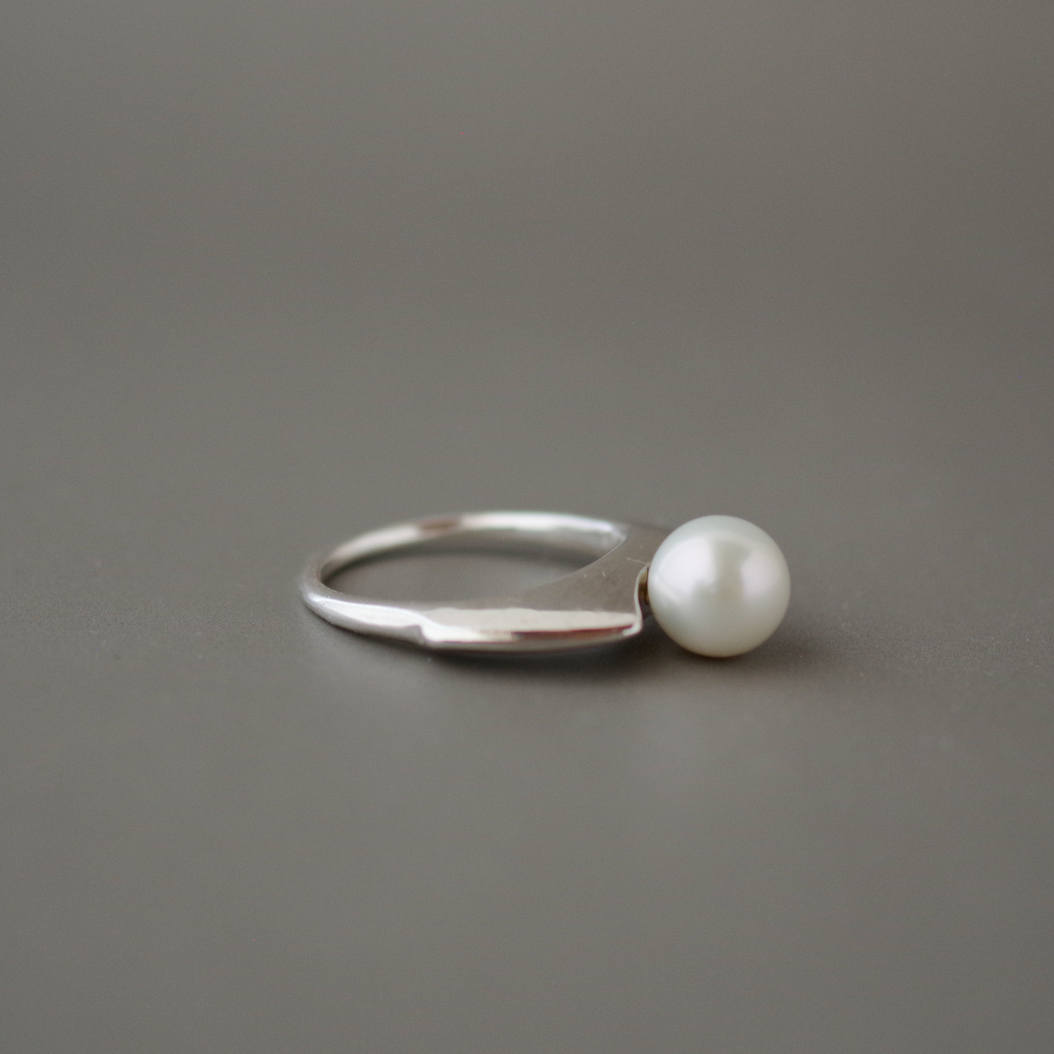 RING |SR-6| bigger pearl