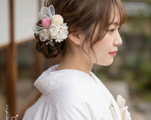 和装髪飾りツインテールモノトーン成人式卒業式袴着物振袖七五三結婚式ヘアアクセサリ 楽天市場】髪飾り 成人式 振袖 袴 リボン カラー選択 ホワイト ピンク