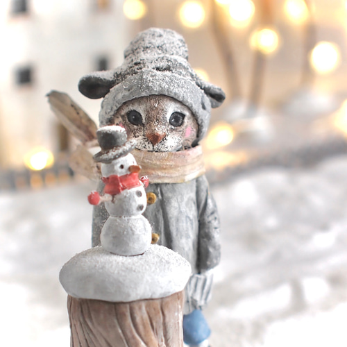 小さな雪だるまと猫 - 塑像 - 立体・オブジェ Tokoro masayasu work