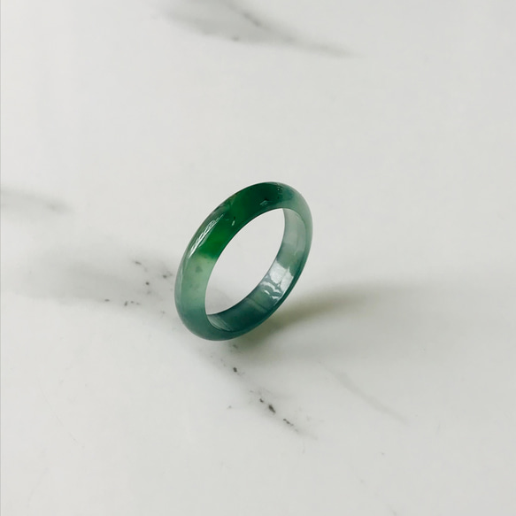 R340-001］ ジェイド JADE ヒスイ 本翡翠 くりぬき リング 天然石 一点 