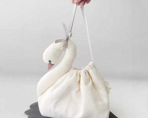 人気作家　aiueaoui様　ブラックスワン　小物入れ　黒白鳥　巾着オブジェ飾り 人気作家 aiueaoui様 ブラックスワン 小物入れ 黒白鳥 巾着オブジェ