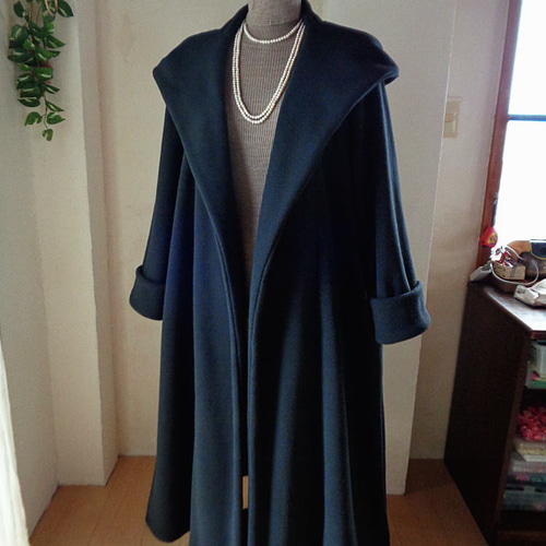 sold魔法使い♥黒♥ビッグフード ローブコート♥アンチピリング加工 