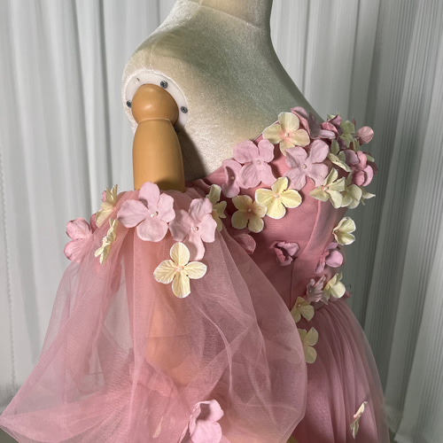 送料無料！ウェディングドレス カラードレス Aラインライン バルーン