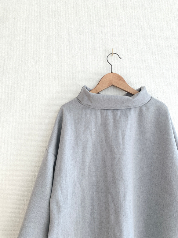 ストレッチウールのオフタートルプルオーバー/ラビットグレー 4枚目の画像