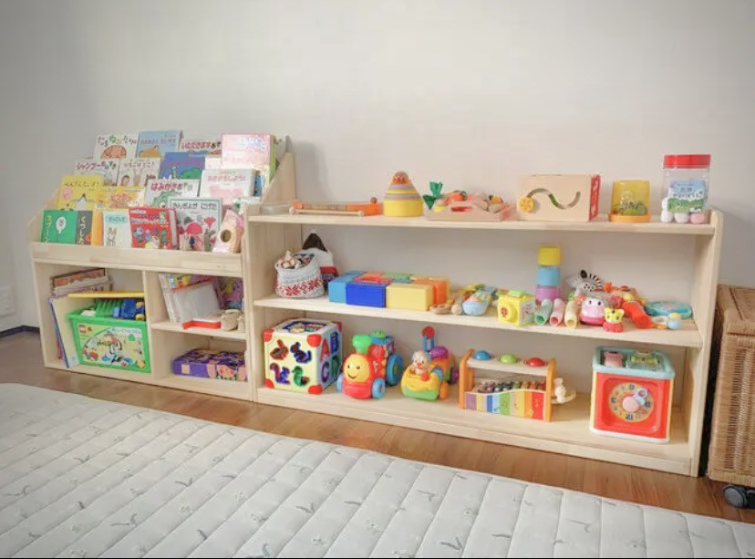 絵本棚、おもちゃ棚セット