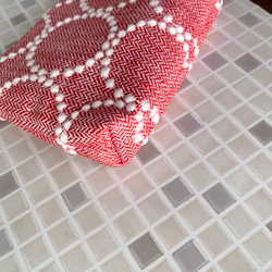タンバリン ミニ コスメ ポーチ　レッド　ミナペルホネン の刺繍生地 tambourine 5枚目の画像