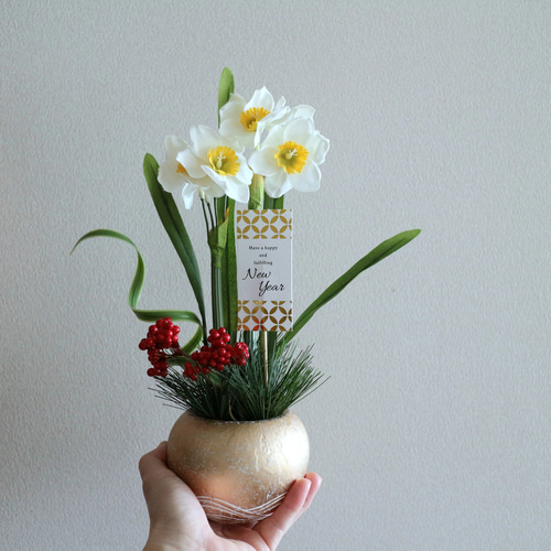 日本水仙とミモザの春のボードアレンジ 水仙（スイセン）：ペーパーホワイト3.5号鉢植え の通販 | 園芸