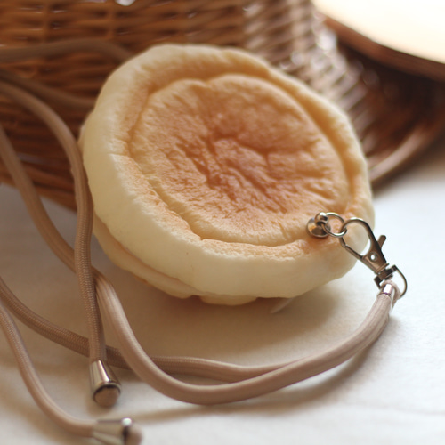 メロンパン ポーチ まるでパンみたいなもちもちポーチ（めろんメロンパン