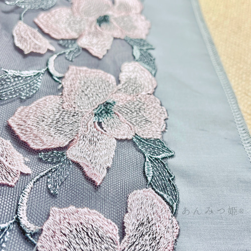 洗える刺繍半衿 つや桃グレー【ラスト】 和装小物（帯・半襟） 半衿