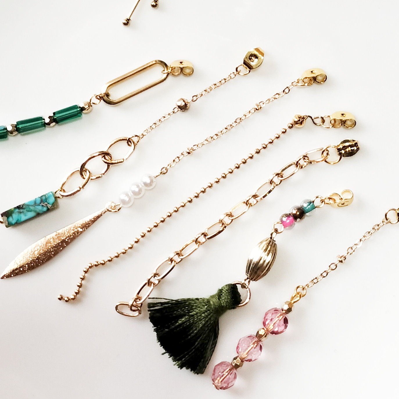 ピアス 一週間コーデ チェーン ガラスビーズ 葉っぱモチーフ タッセル 大理石 ゴールド パール アシンメトリー自由自在