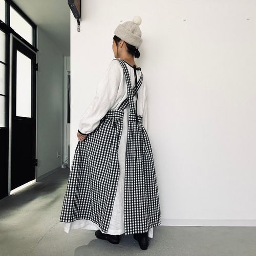 たっぷりギャザーのサスペンダーエプロンワンピース⚮̈ギンガム