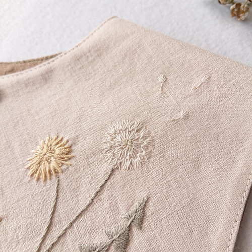 手刺繍 つけ襟 ＊たんぽぽ＊ (キッズサイズ) 子供服 Kynttilä