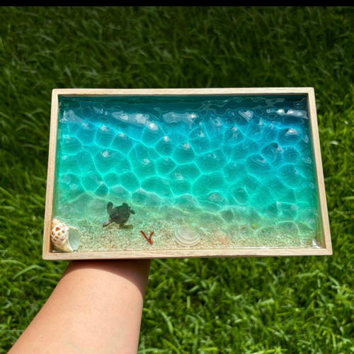 波紋木製トレー ホヌ付き レジンアート 約13.9×21.9×2cm