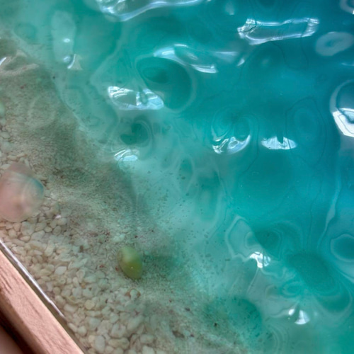 波紋木製トレー ホヌ付き レジンアート 約13.9×21.9×2cm