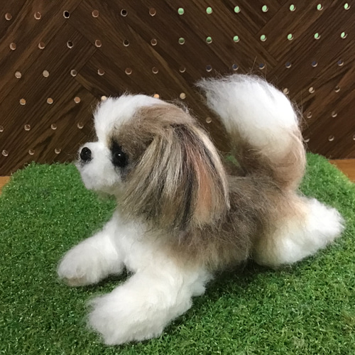 シーズー（伏せポーズ） 羊毛フェルト コーギー大好きママ 通販