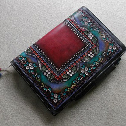 ほぼ日手帳カズン対応　レザー手帳カバーA5サイズ　拭き染め＆刻印 受注製作品】「ほぼ日手帳カズン対応サイズ」本革手帳カバー