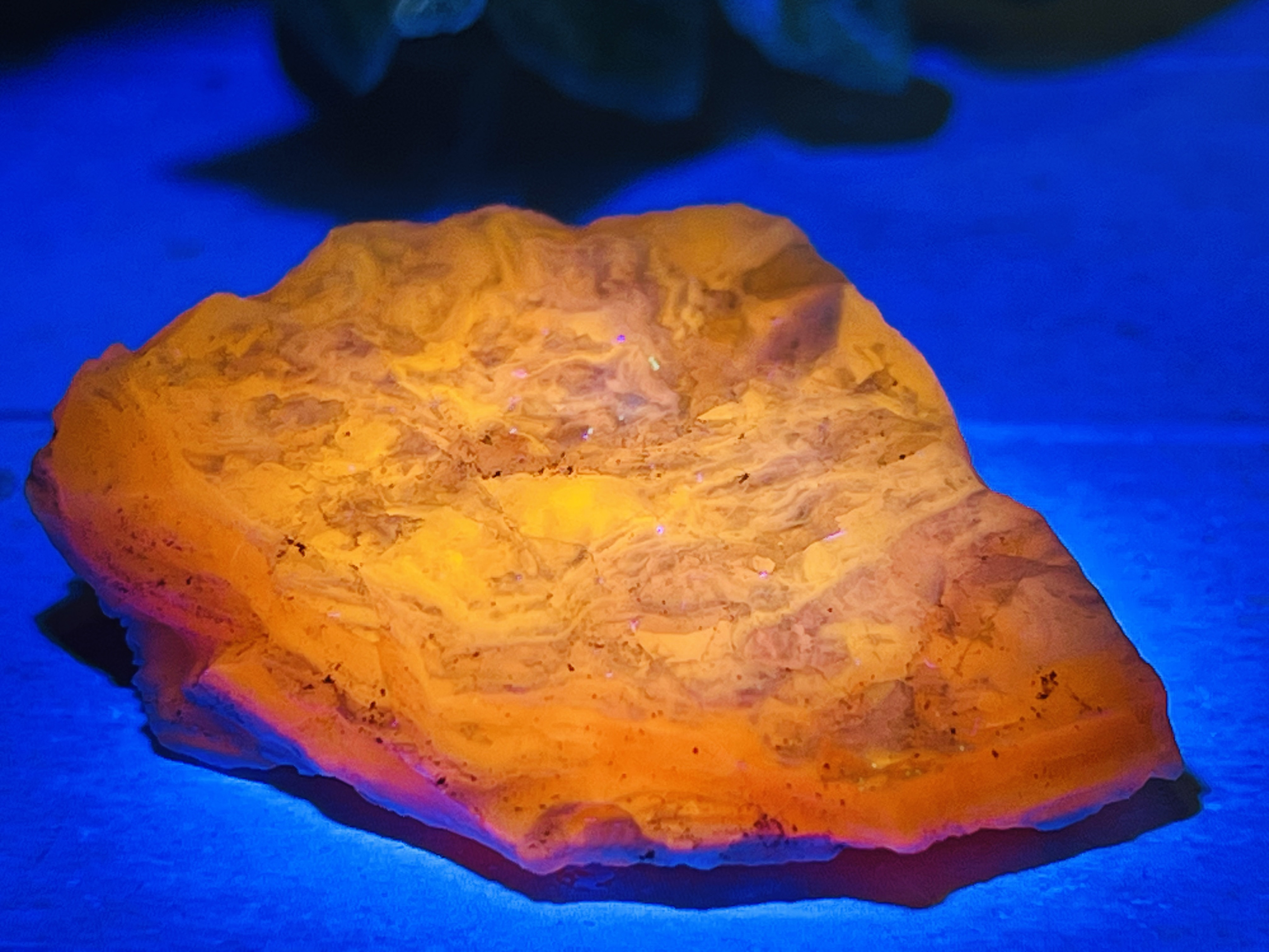 北海道石然別オパール蛍光オパール380g