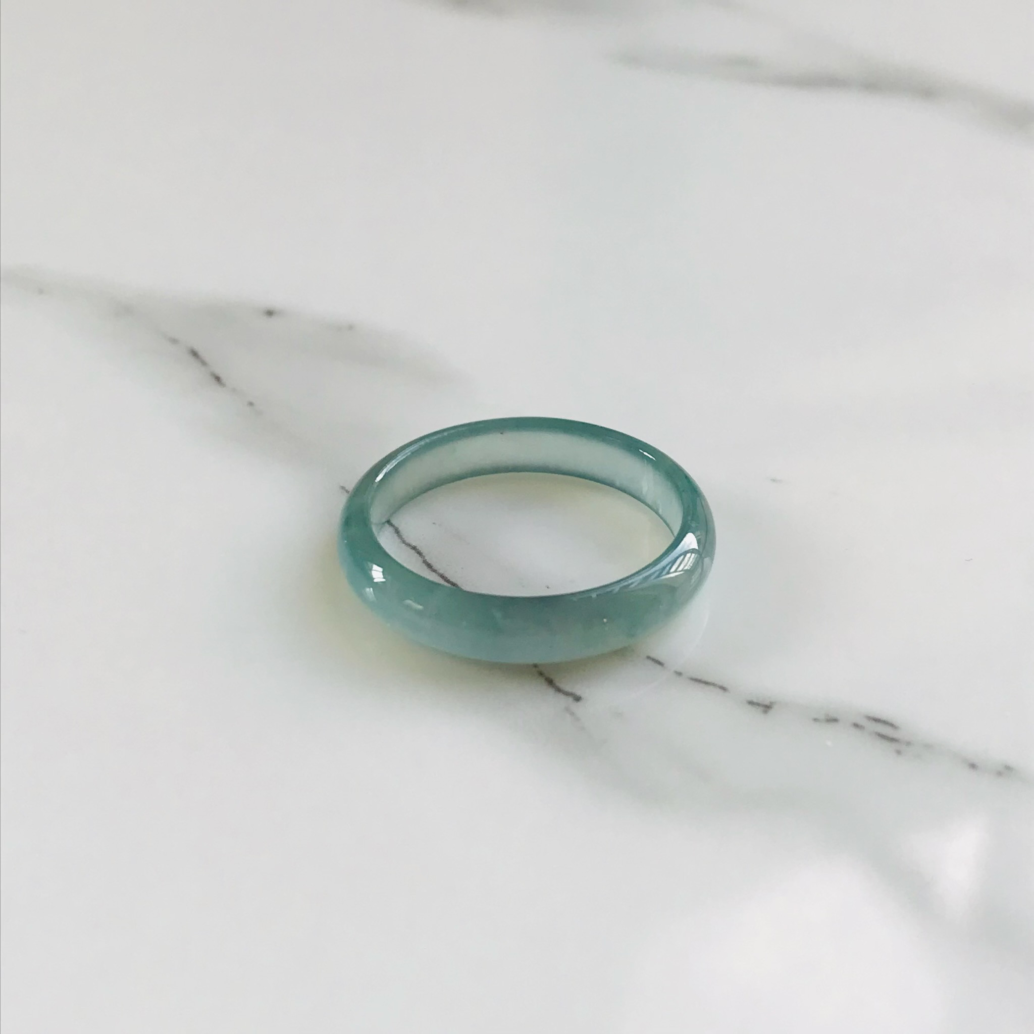 [R120-002］ ジェイド　JADE ヒスイ　本翡翠　くりぬき　リング　天然石　一点物　グアテマラ産　16号　指輪