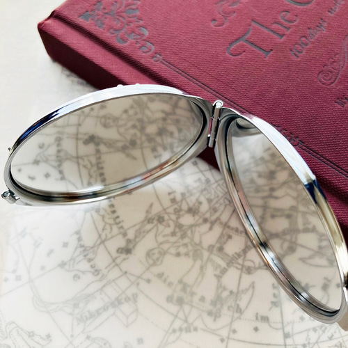 銀の魔法陣―月の魔法のコンパクトミラー☽ 手鏡 sorarium 通販