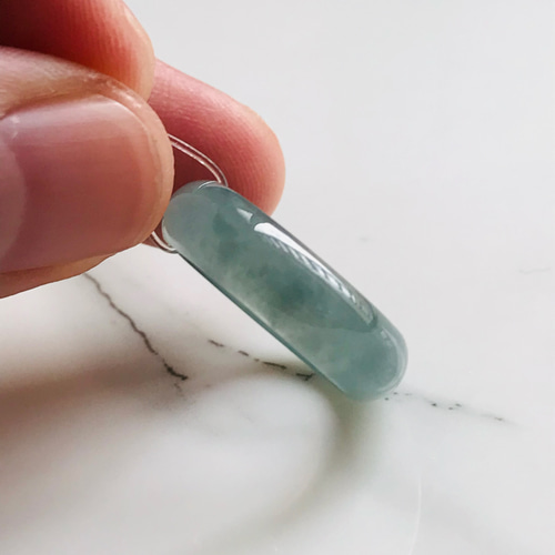 R138-019］ ジェイド JADE ヒスイ 本翡翠 くりぬき リング