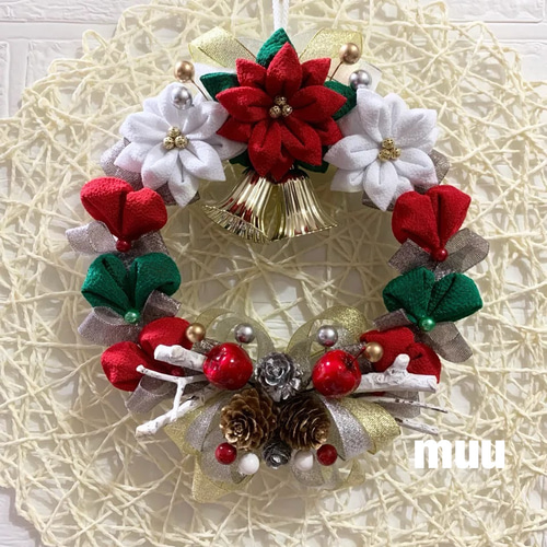 つまみ細工のリース つまみ細工クリスマスリースNO4 - メルカリ
