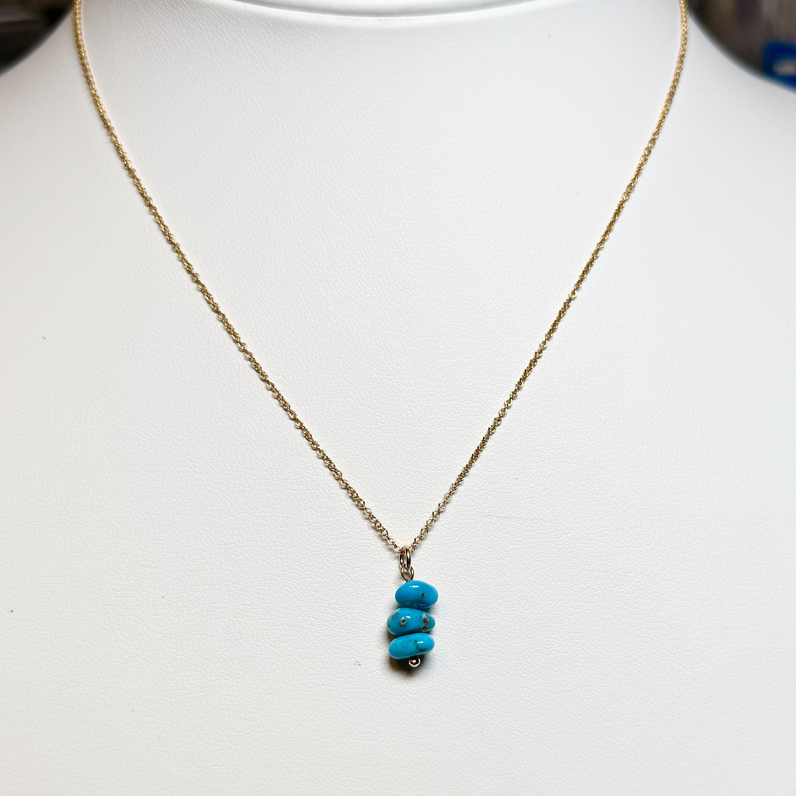 スリーピングビューティーのネックレス（縦）