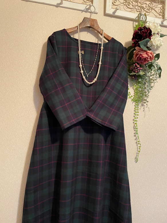 暖かチェックワンピース 1枚目の画像