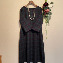 暖かチェックワンピース 2枚目の画像