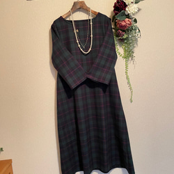 暖かチェックワンピース 3枚目の画像