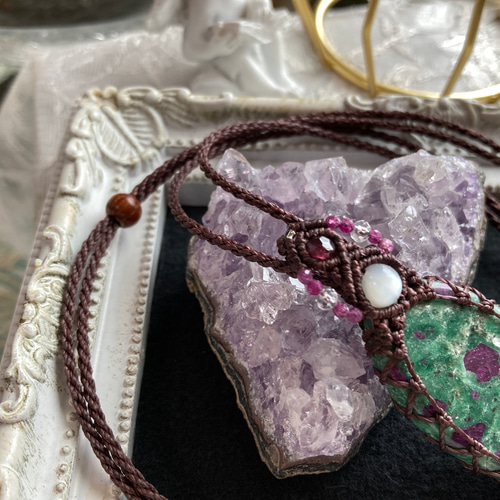 ルビーインフックサイト マクラメ編みネックレス・マクラメネックレス