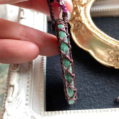 ルビーインフックサイト マクラメ編みネックレス・マクラメネックレス