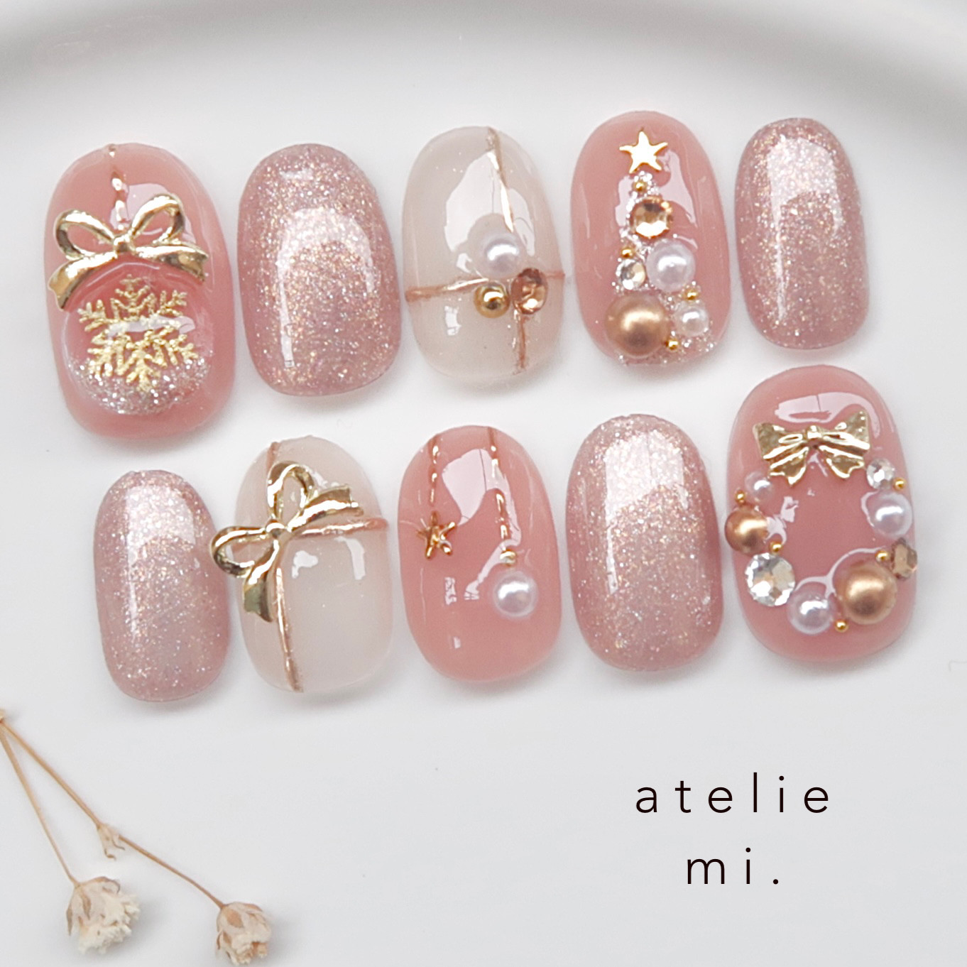 うるうるくすみピンクのクリスマスネイル*ネイルチップ 冬