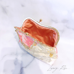 1点物！気品漂うモダン桜♡濃密濃淡刺繍大輪♡袋帯に眩い輝きの高級西陣帯地を使ったロココがま口　パーティーバッグ帯バッグ 14枚目の画像