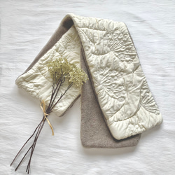 \\木の実柄ニット✖️上質メルトンフリース//暖かマフラー(オフホワイト) 4枚目の画像