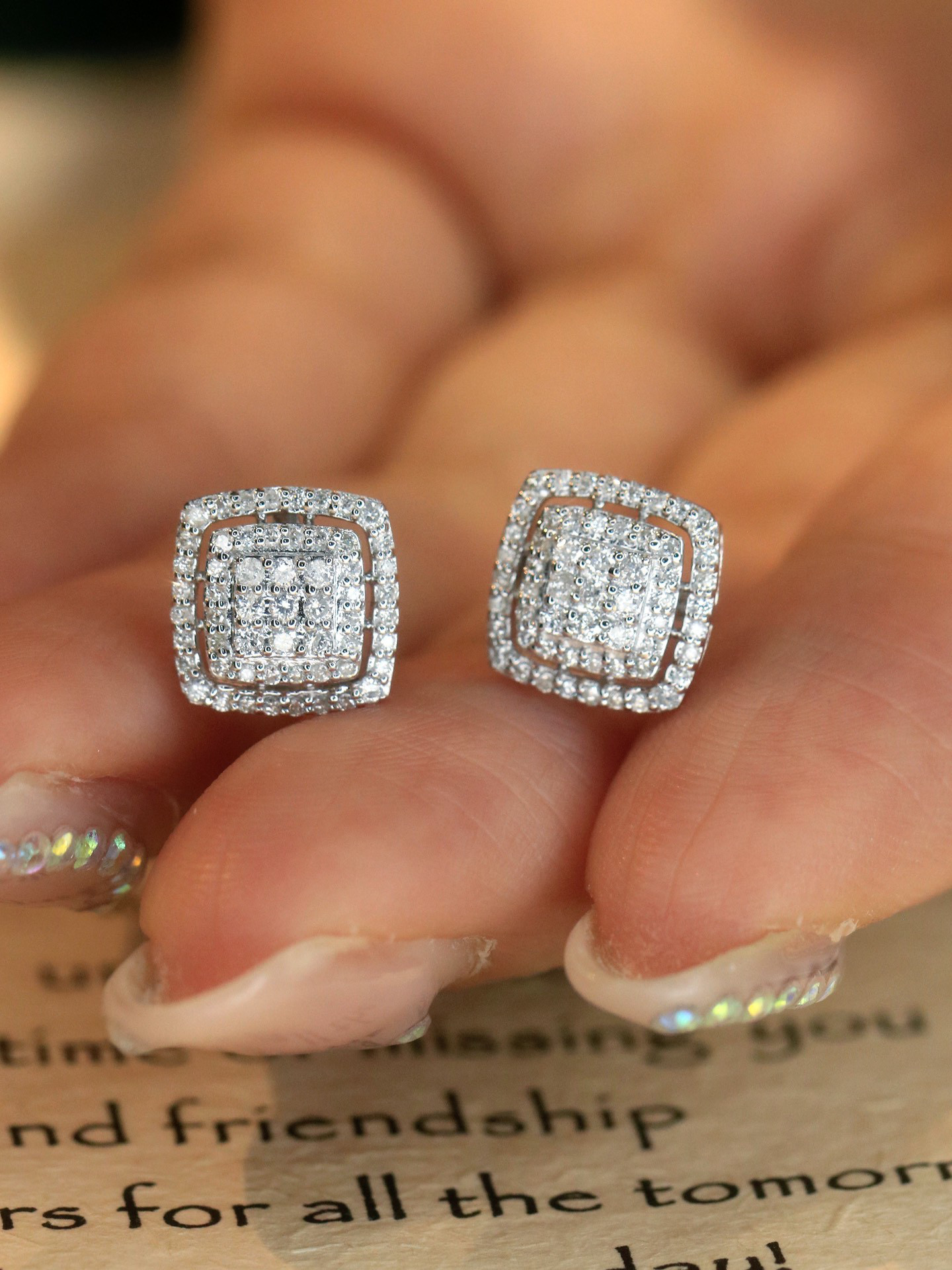 天然ダイヤモンドピアス0.5ct　k18