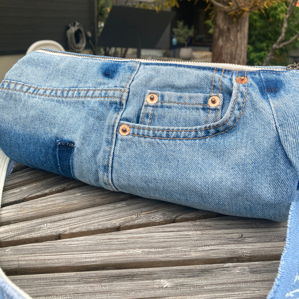 №698【DENIM❌️ドラム缶型ショルダーバッグ♥】デニムリメイク