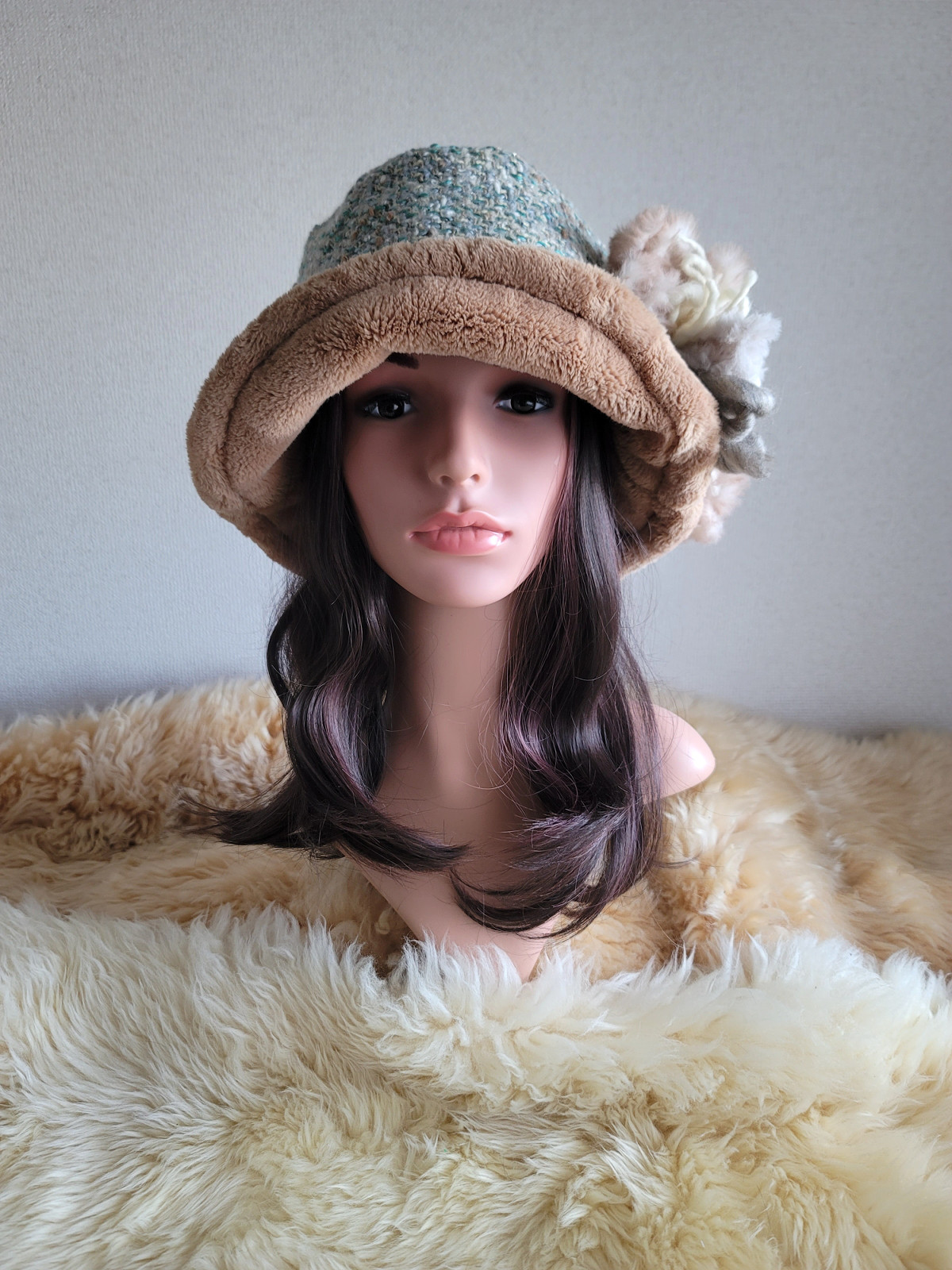 three. premium★ポンポンhat★ミントカラーファンシーツイード